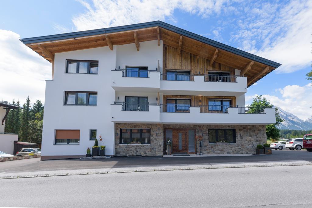 汉德尔公寓酒店 洛伊塔施 外观 照片